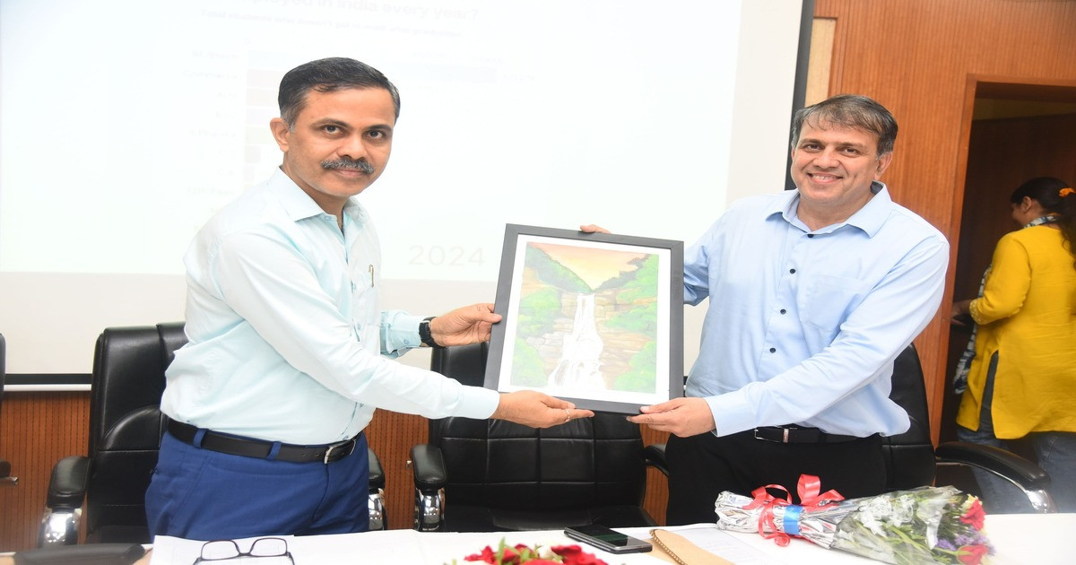 Dr. Lalit Sharma Lectures on Entrepreneurship & Startups at PSSCIVE  on July 17, 2025 Images